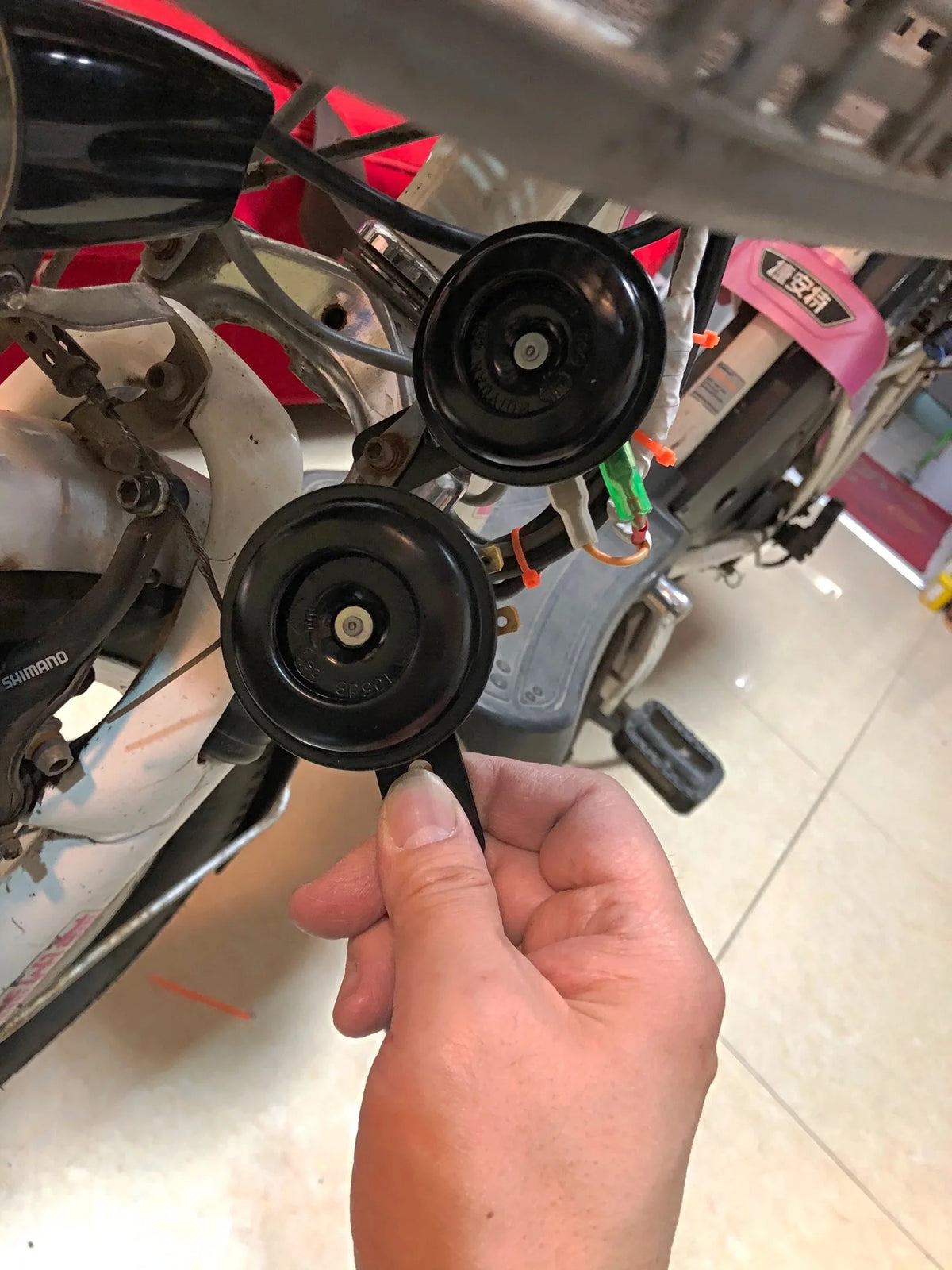 Universal Electric Horn 110dB | Waterproof | 6V-72V E-Bike & Scooter