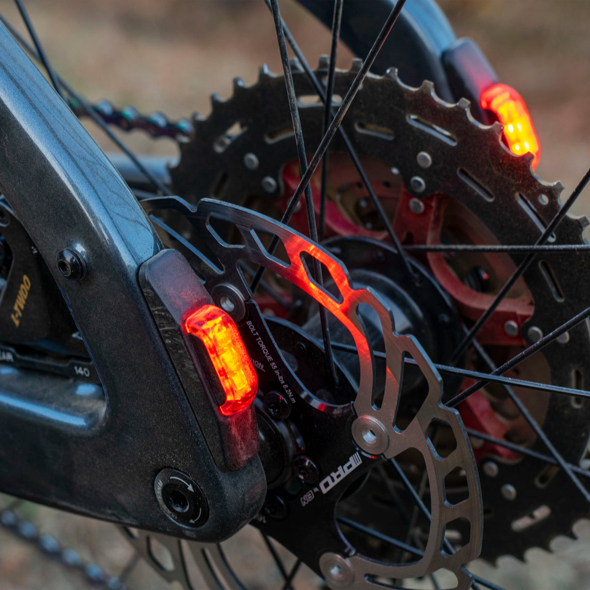 Sick.parts 700C Carbon E-Gravel Bike | 250W Mid-Drive, 36V 15Ah Battery | 12-Speed Hydraulic Disc Brakes