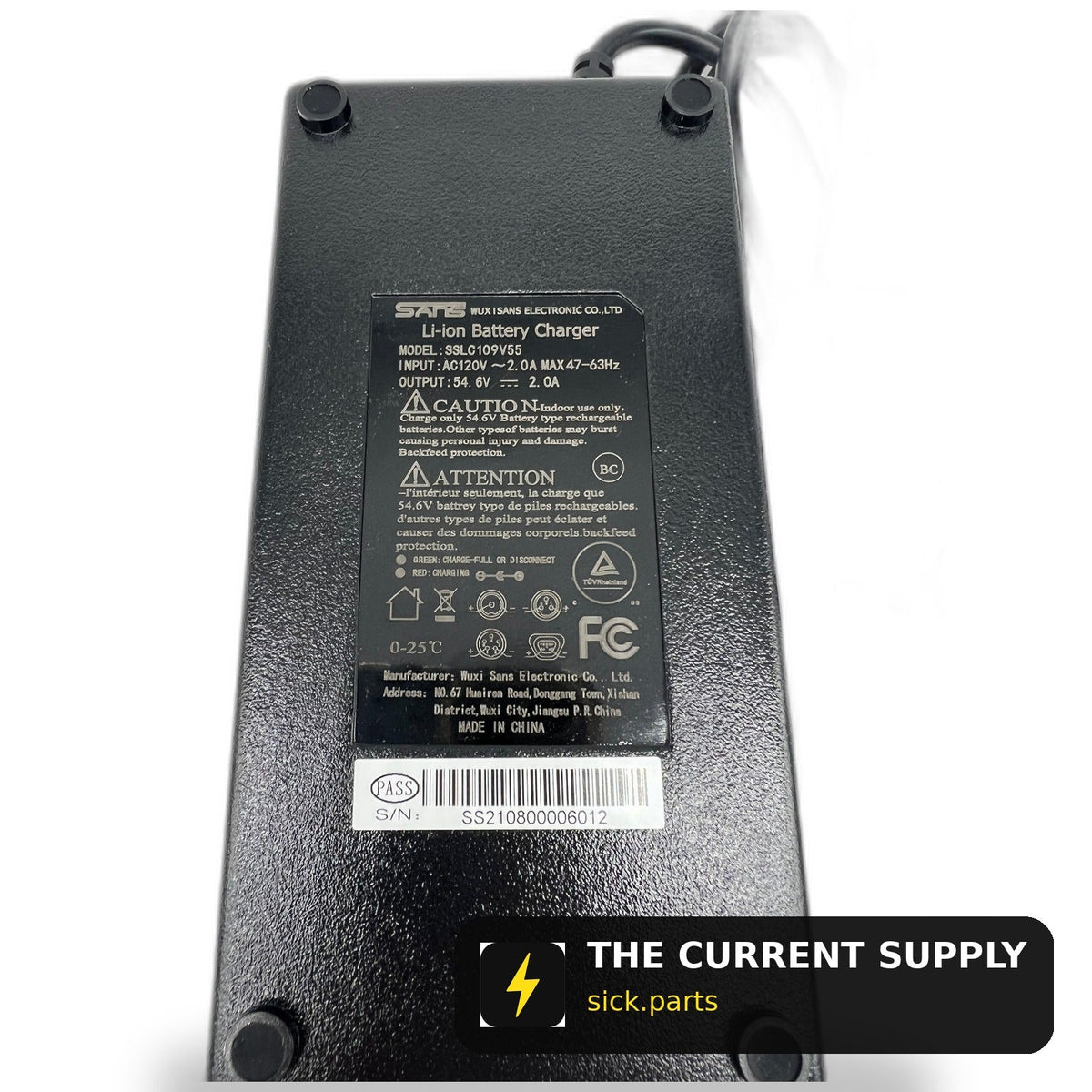 48v Emmo Lithium Charger - Male Prong