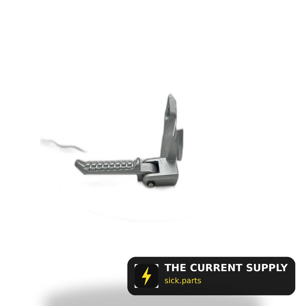 Emmo Zone Silver Pegs